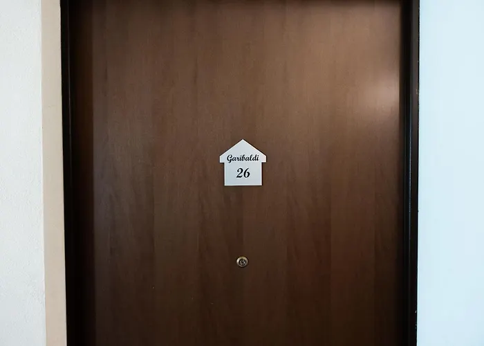 Garibaldi 26 * Стреза