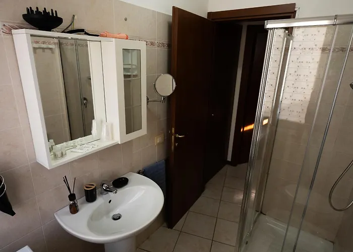 Garibaldi 26 Стреза