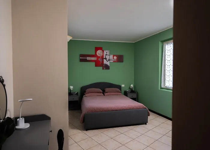 Garibaldi 26 Стреза